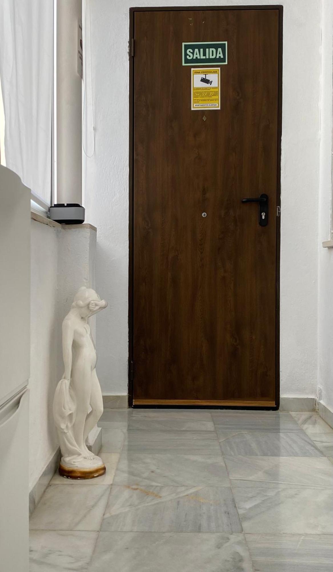 Apartamento Almenas Écija Екстериор снимка