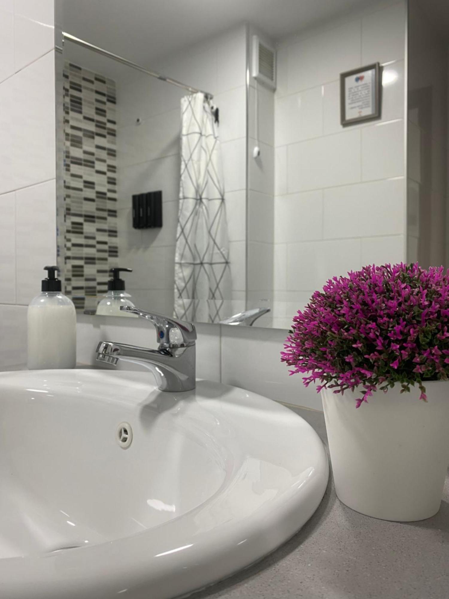Apartamento Almenas Écija Екстериор снимка