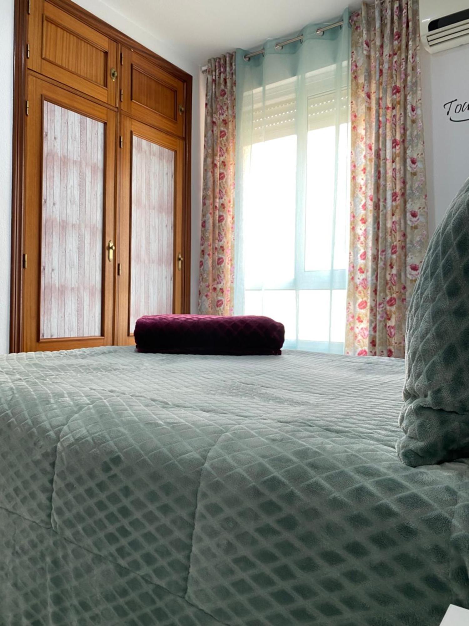 Apartamento Almenas Écija Екстериор снимка