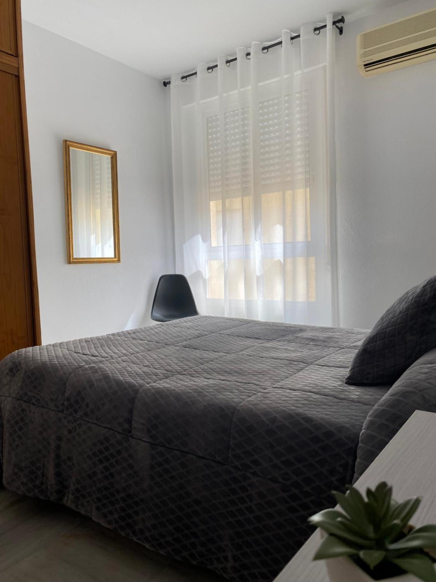 Apartamento Almenas Écija Екстериор снимка